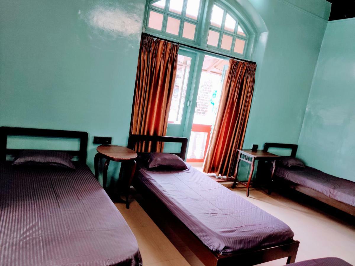 Hebbar'S Heritage Home Мумбаи Экстерьер фото